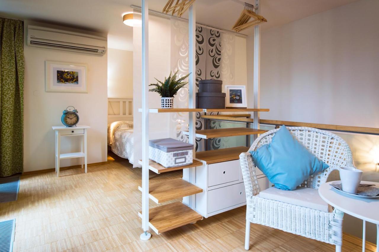 Apartament Modern Charvatova